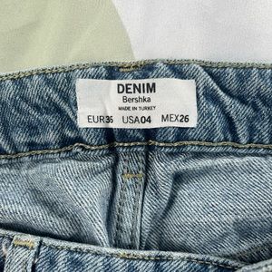 Bershka Jeans Size 4